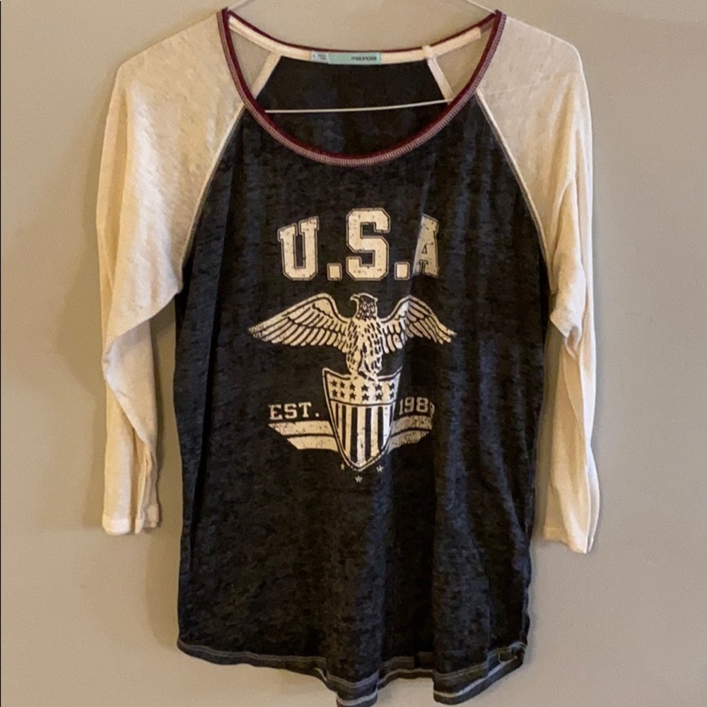 USA Raglan Tee